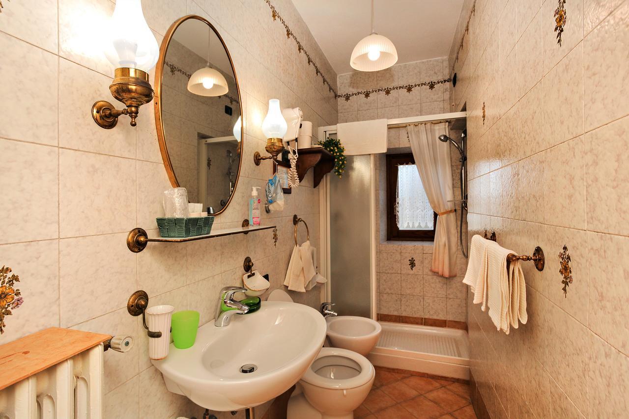 Villa Nobili B&B バーニョ・ア・リポリ エクステリア 写真